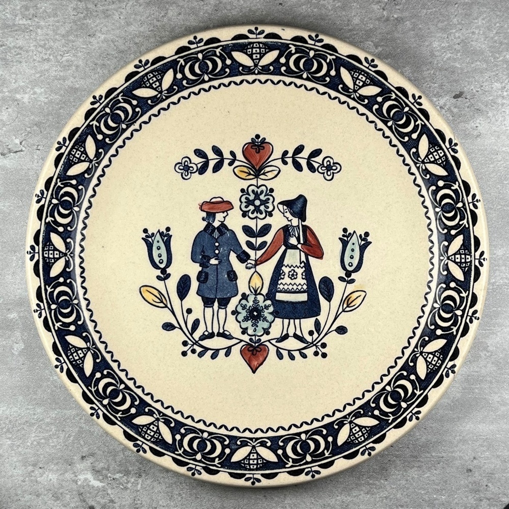 Johnson Brothers Hearts And Flowers Smooth Salad Plate